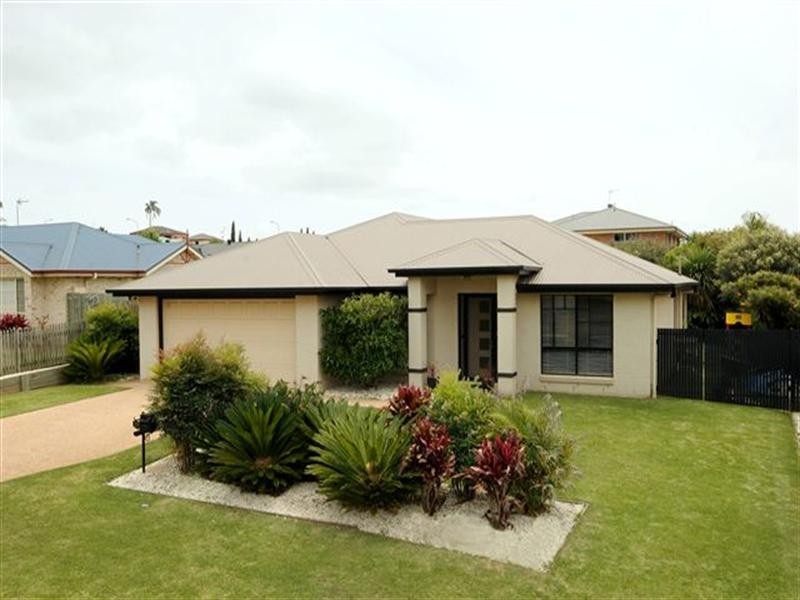 19 Holt Street, Middle Ridge QLD 4350