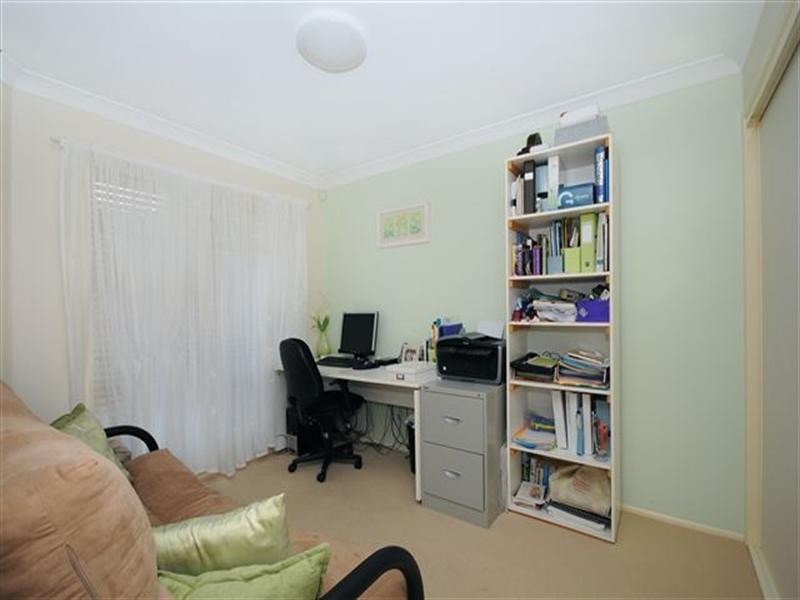 19 Holt Street, Middle Ridge QLD 4350