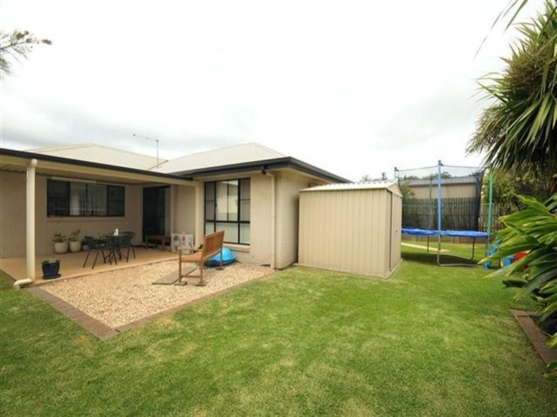 19 Holt Street, Middle Ridge QLD 4350