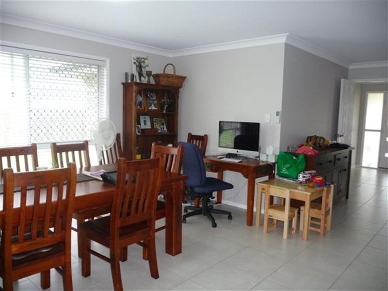 9 Koel Crescent, Highfields QLD 4352