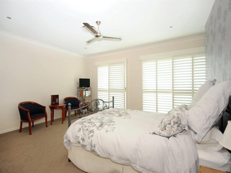 61 Wood Drive, Middle Ridge QLD 4350