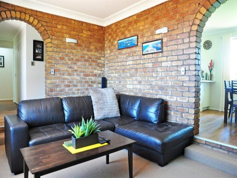 25 Nellie Street, Centenary Heights QLD 4350