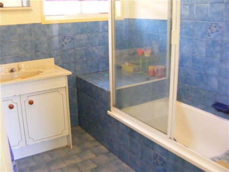 7 Wine Drive, Wilsonton Heights QLD 4350