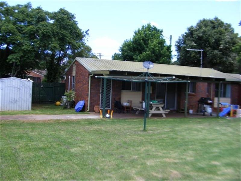 7 Wine Drive, Wilsonton Heights QLD 4350