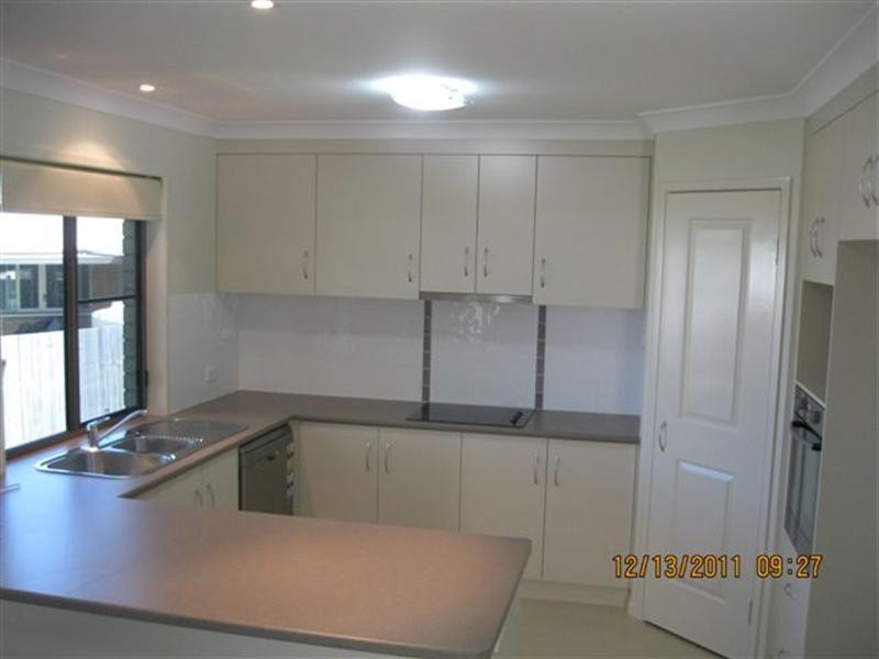 3 Bulloo Street, Glenvale QLD 4350