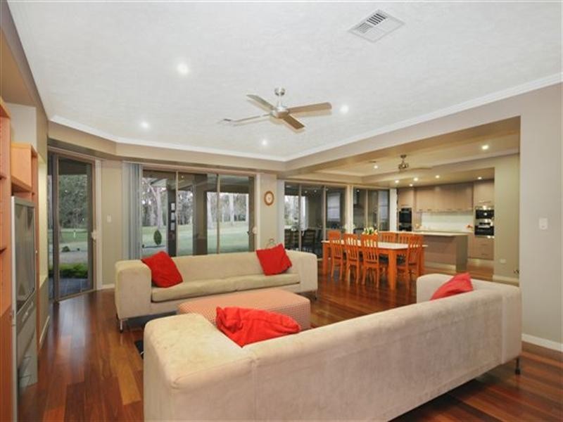 2 Bonville Court, Middle Ridge QLD 4350