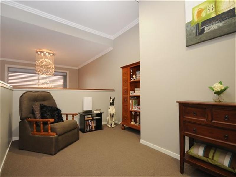 2 Bonville Court, Middle Ridge QLD 4350