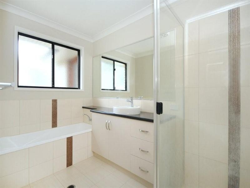 23 Pugh Street, Middle Ridge QLD 4350