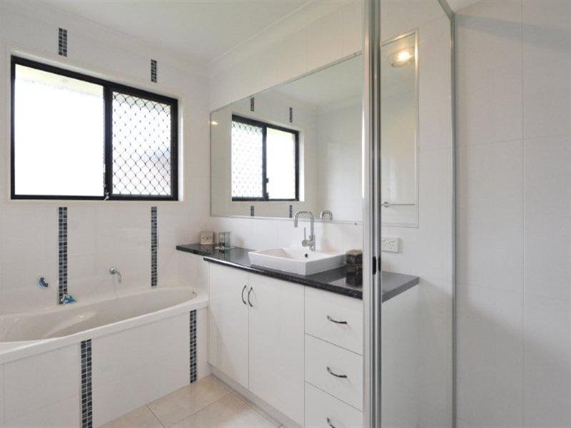 4 Whitman Street, Westbrook QLD 4350