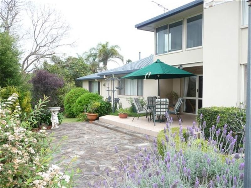 18 Fletcher Street, East Toowoomba QLD 4350