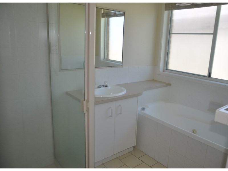 13 Gerbera Court, Middle Ridge QLD 4350