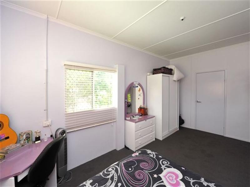 9 Wieck Street, Newtown QLD 4350