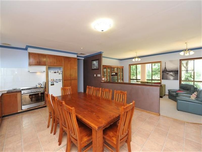 201 Postle Street, Mount Rascal QLD 4350