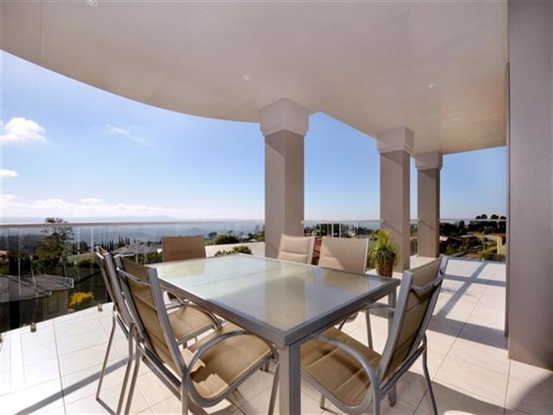 41 Windemere Terrace, Mount Lofty QLD 4350