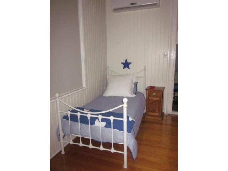 27 Ernst Road, Clifton QLD 4361