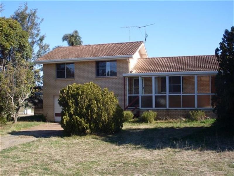 2 Boothby Street, Drayton QLD 4350