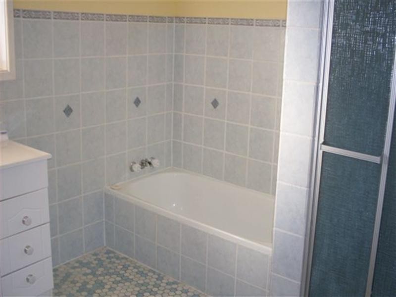 2 Boothby Street, Drayton QLD 4350