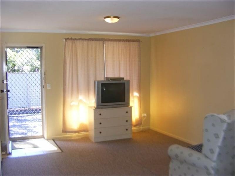 Unit 5/15 Edith Street, Newtown QLD 4350