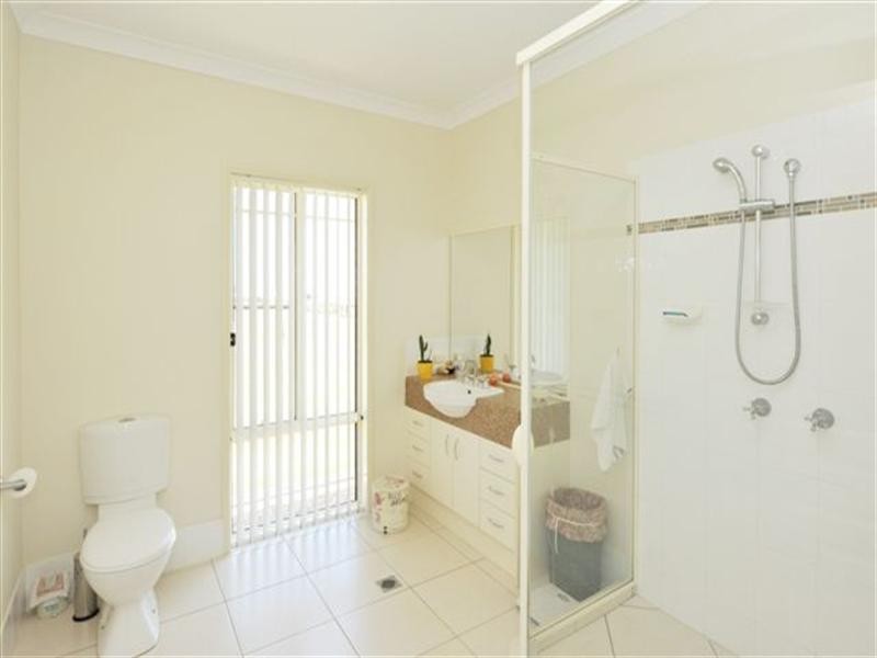 130 Harch Road, Highfields QLD 4352