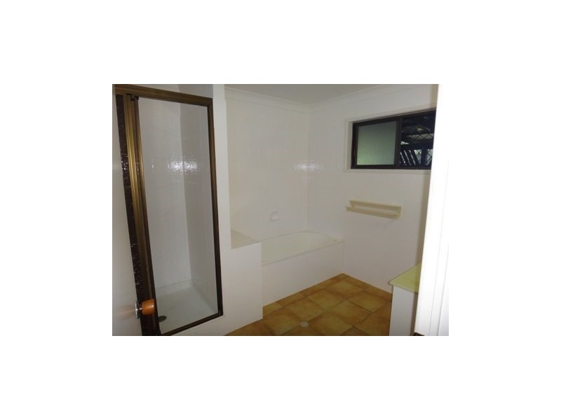 1 Sherry Street, Wilsonton QLD 4350