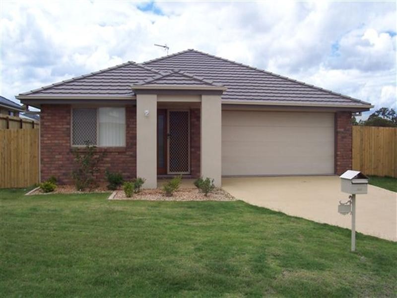 12 Moorina Drive, Harristown QLD 4350