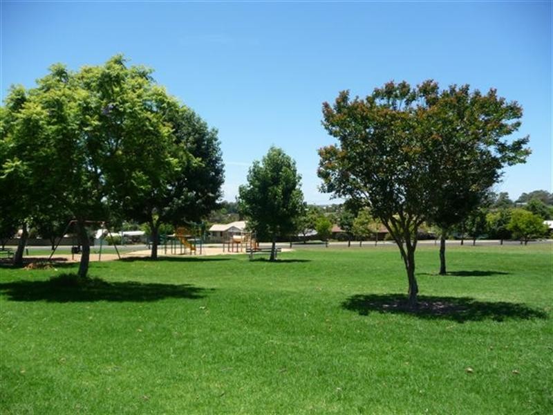 5 Montana Street, Wilsonton Heights QLD 4350