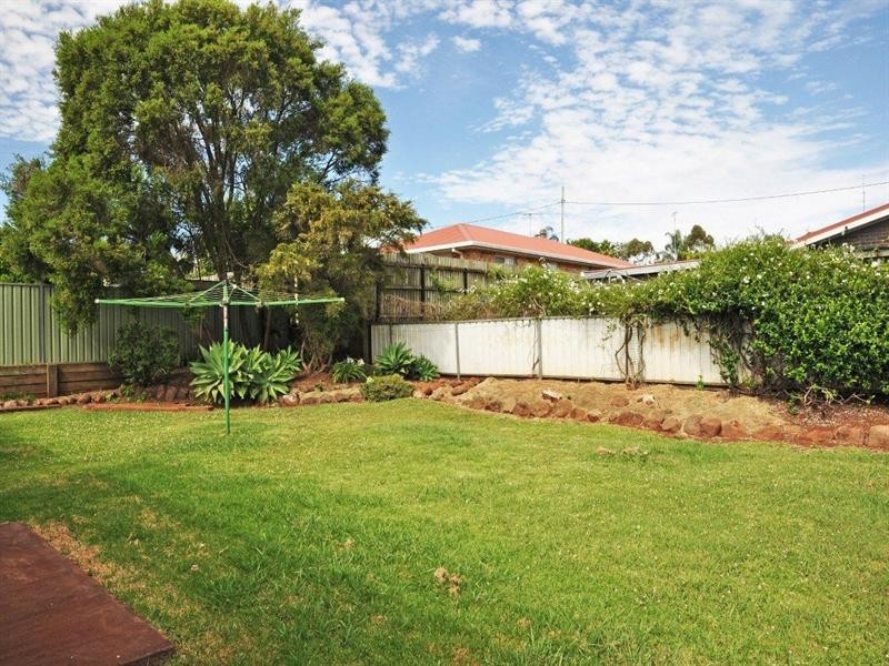 12 Evergreen Court, Glenvale QLD 4350