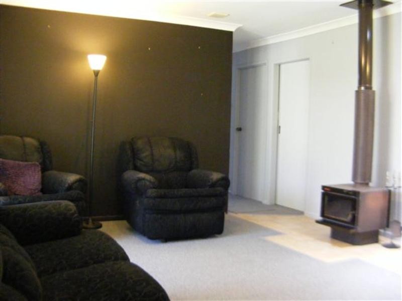 9 Ruby Street, Kingsthorpe QLD 4400