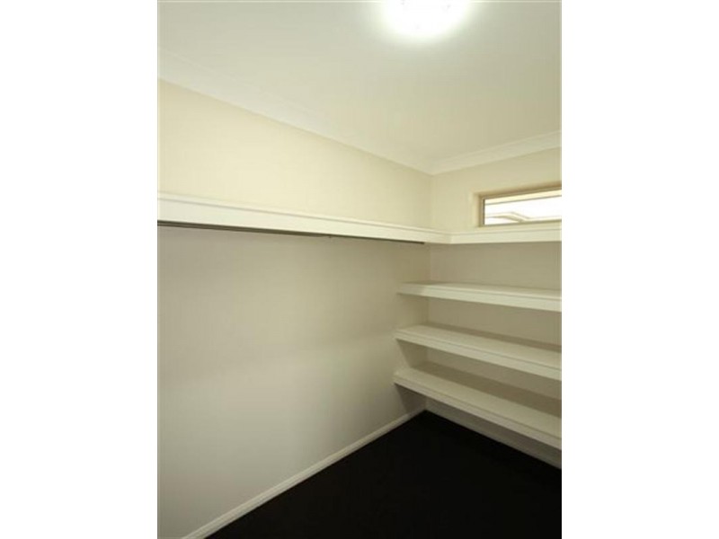 5 Jay Street, Westbrook QLD 4350