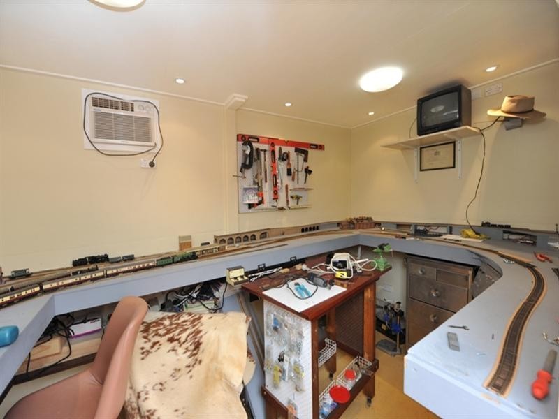 4 Gerrard Street, Middle Ridge QLD 4350