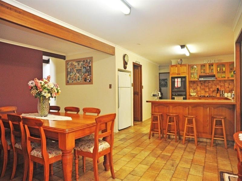 6 Highfields Road, Highfields QLD 4352