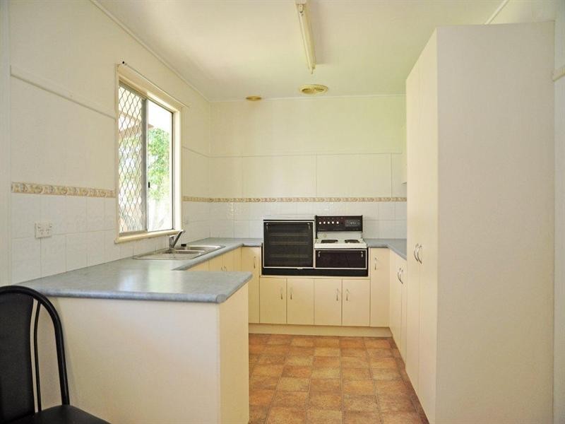 25 McIntyre Street, Centenary Heights QLD 4350