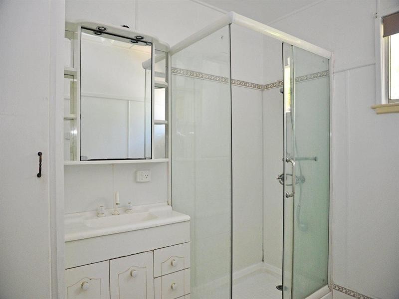 25 McIntyre Street, Centenary Heights QLD 4350