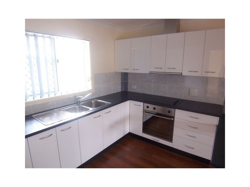 4/257 Hume Street, South Toowoomba QLD 4350