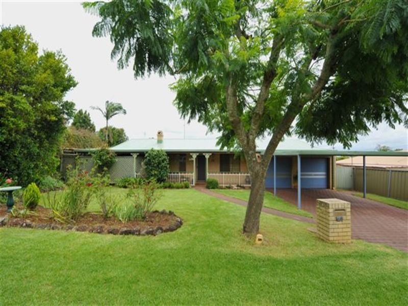 40 Hinkler Crescent, Wilsonton QLD 4350