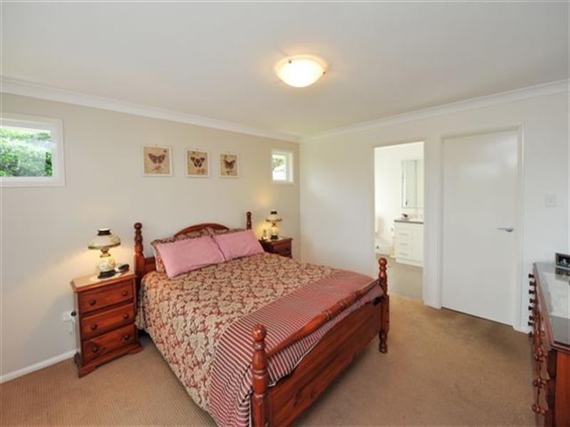 20 Shelton Crescent, Kearneys Spring QLD 4350