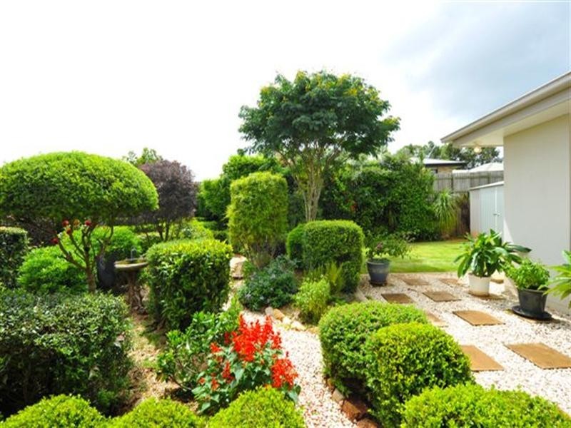 20 Shelton Crescent, Kearneys Spring QLD 4350