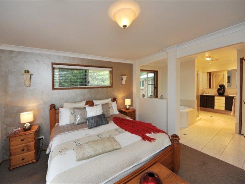 110 Savage Road, Cambooya QLD 4358