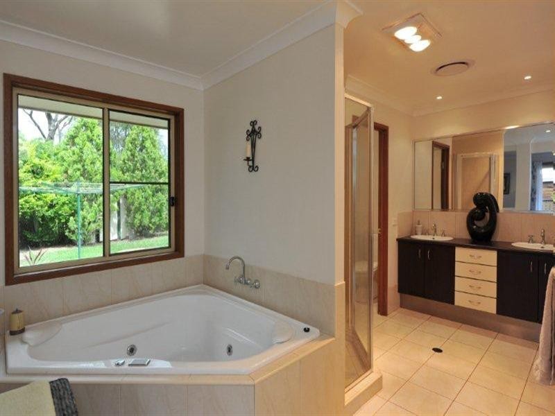 110 Savage Road, Cambooya QLD 4358