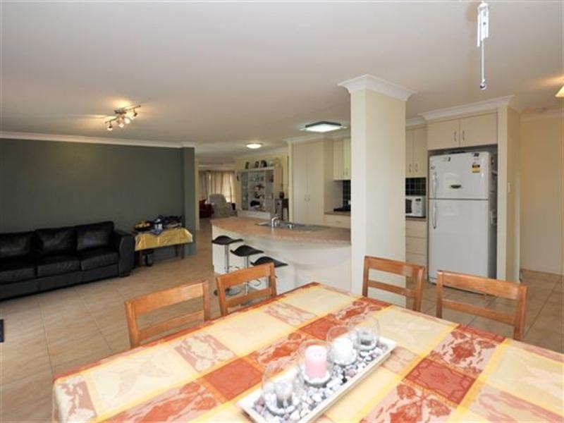 19 Macrossan Street, Cranley QLD 4350