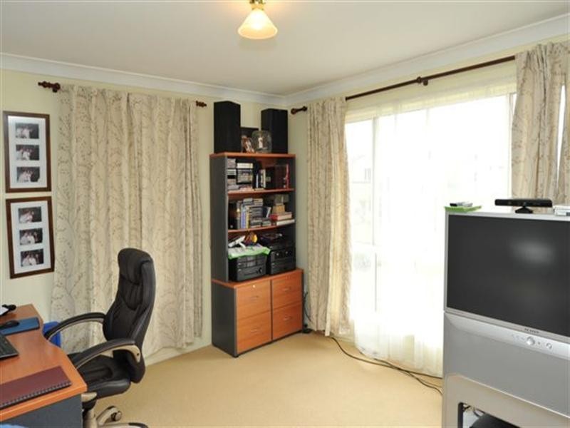 19 Macrossan Street, Cranley QLD 4350