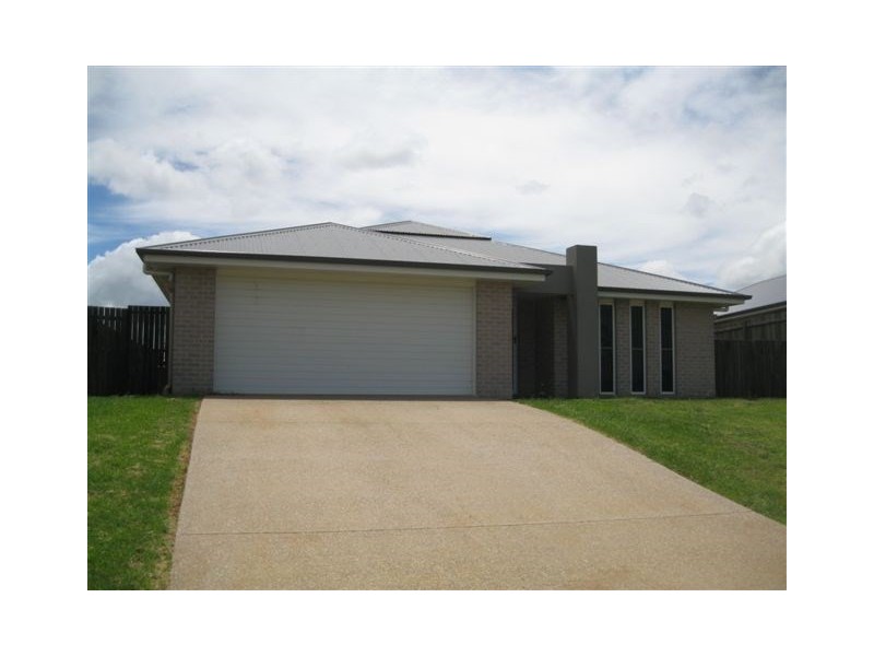 25 Coolana Court, Glenvale QLD 4350