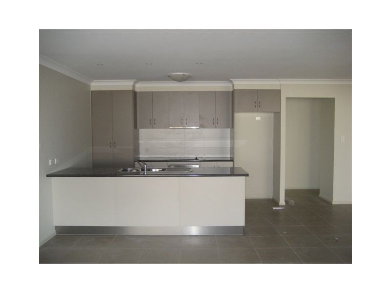 25 Coolana Court, Glenvale QLD 4350