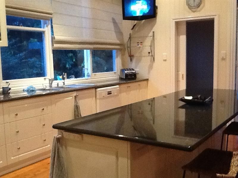 204 Campbell Street, Newtown QLD 4350