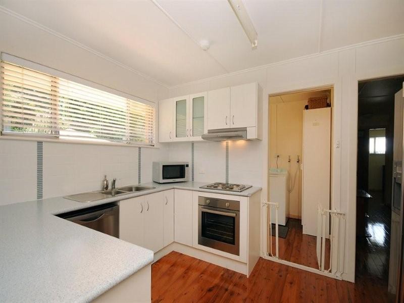 4 Lovett Street, Rangeville QLD 4350