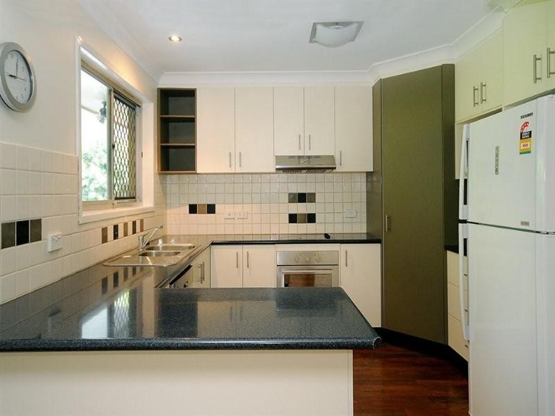 15 Lucinda Street, Rangeville QLD 4350