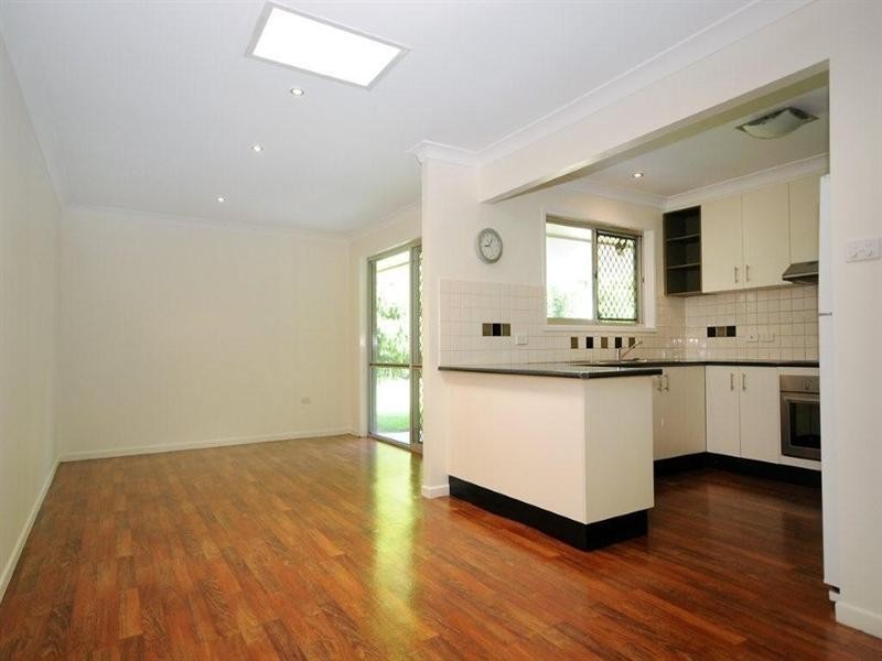 15 Lucinda Street, Rangeville QLD 4350