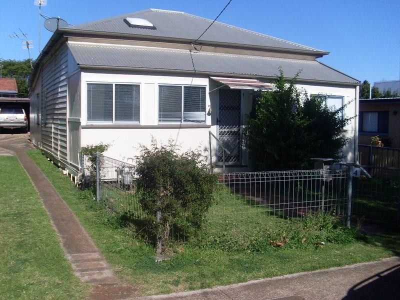 14 Garget Street, East Toowoomba QLD 4350