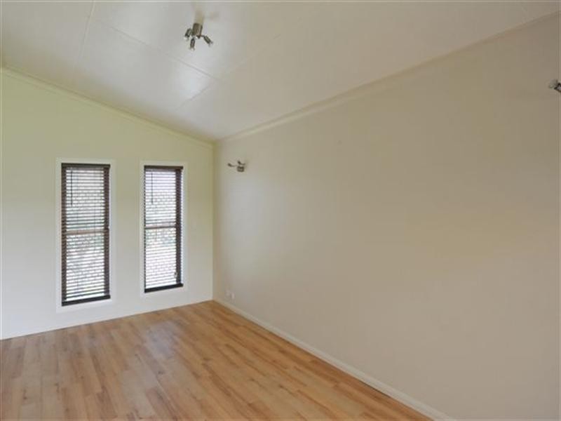 10 Zoe Court, Centenary Heights QLD 4350