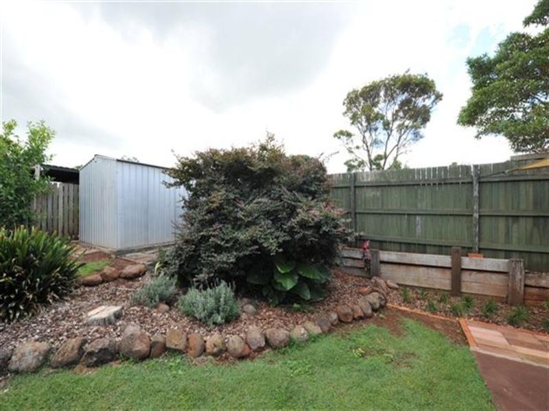 10 Zoe Court, Centenary Heights QLD 4350